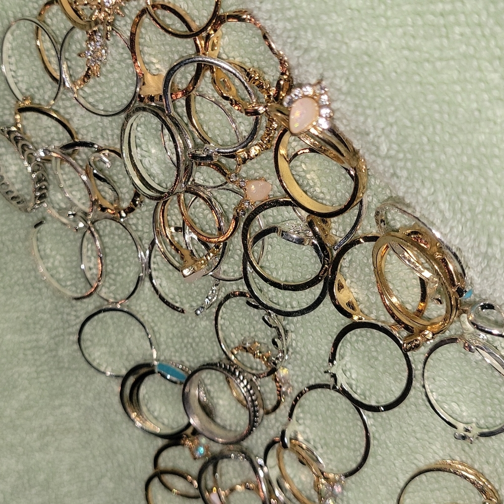 50 piece mixed knuckle rings